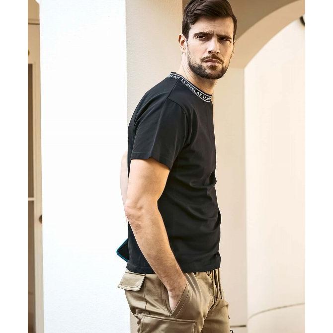 1PIU1UGUALE3 RELAX ウノピゥウノウグァーレトレ リラックス