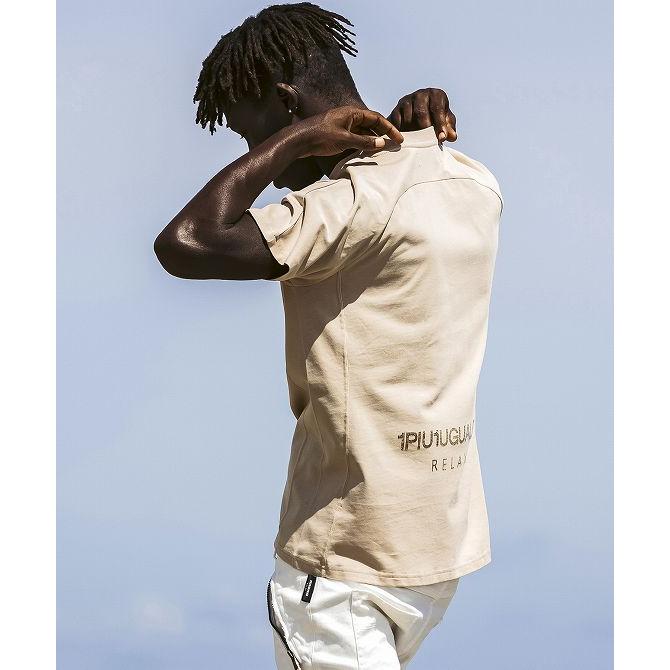 1PIU1UGUALE3 RELAX ウノピゥウノウグァーレトレ リラックス