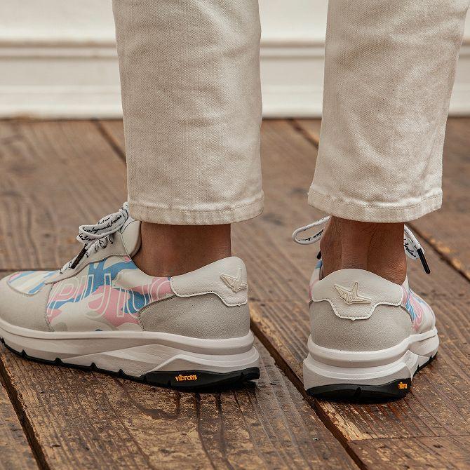 1PIU1UGUALE3 RELAX ウノピゥウノウグァーレトレ カモ柄ロゴスニーカー