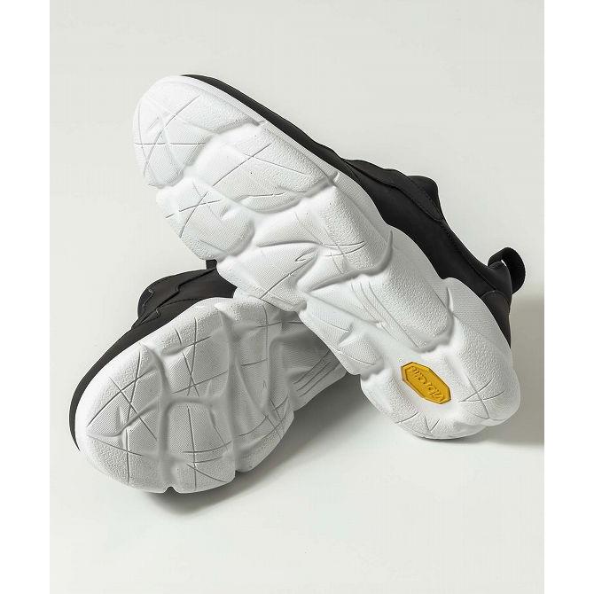 1PIU1UGUALE3 RELAX ウノピゥウノウグァーレトレ リラックス Vibram