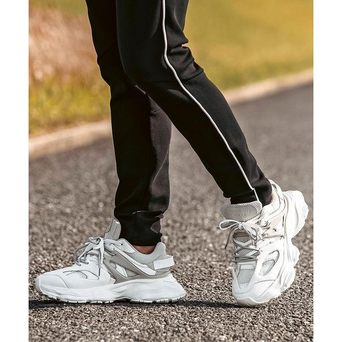 1PIU1UGUALE3 RELAX ウノピゥウノウグァーレトレ リラックス