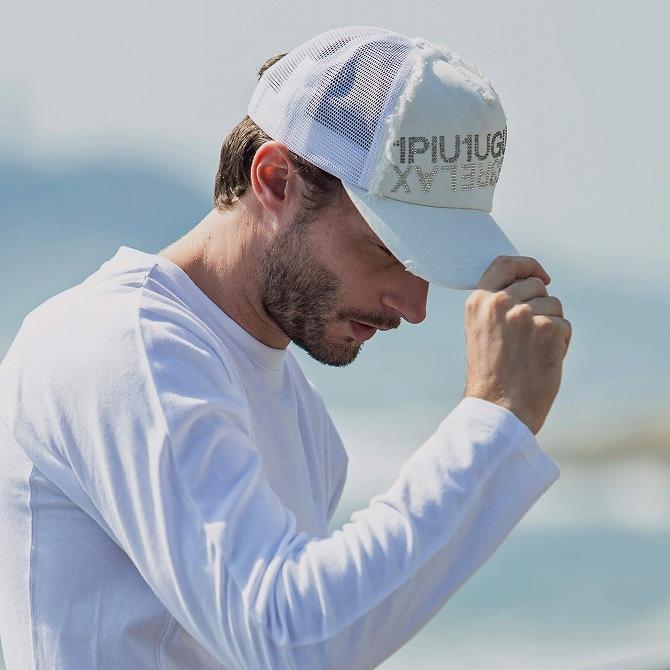 1PIU1UGUALE3 RELAX ウノピゥウノウグァーレトレ ダブルロゴ ライン