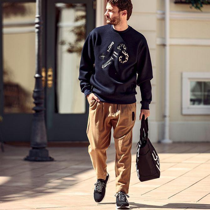 1PIU1UGUALE3 RELAX ウノピゥウノウグァーレトレ ランダムロゴ トート