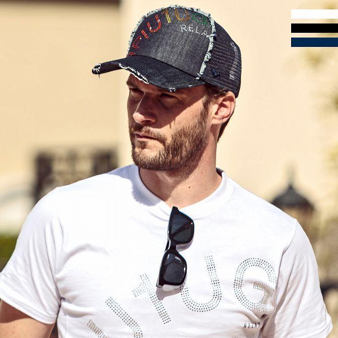 1PIU1UGUALE3 RELAX ウノピゥウノウグァーレトレ ラインストーンロゴ