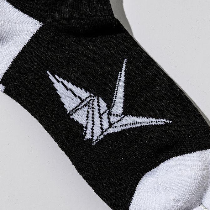 1PIU1UGUALE3 RELAX ウノピゥウノウグァーレトレ ロゴパイル