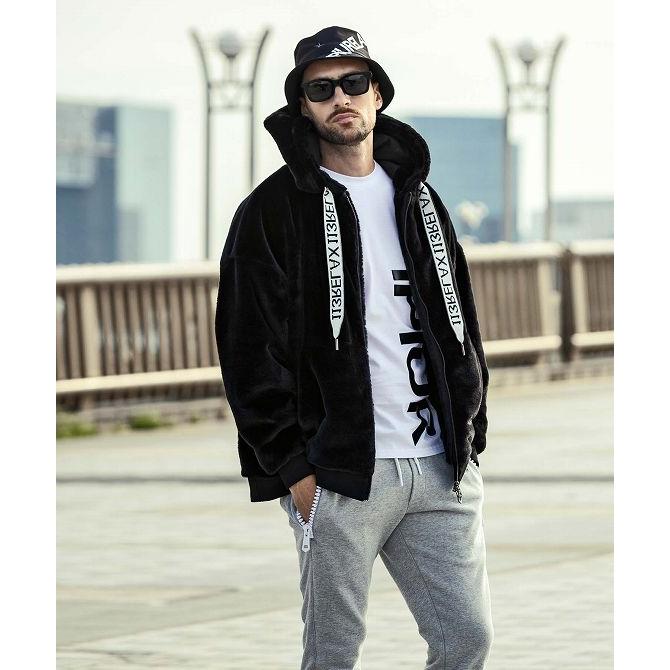 1PIU1UGUALE3 RELAX ウノピゥウノウグァーレトレ リラックス