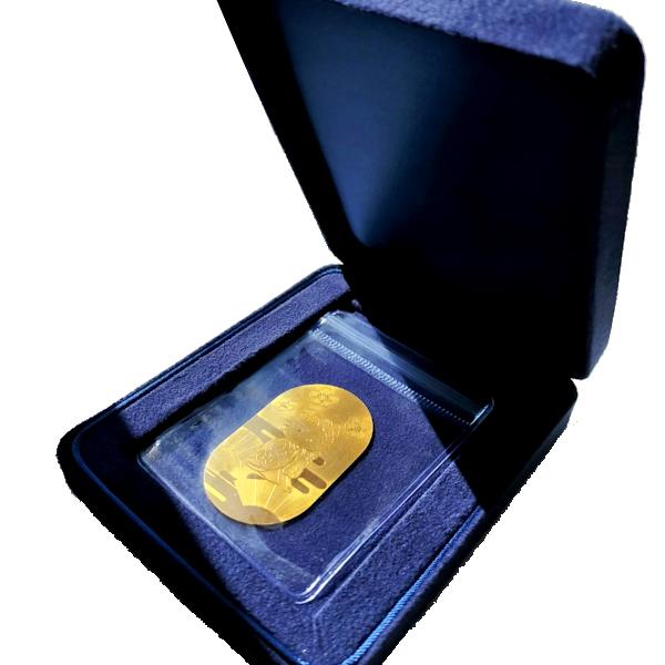 24金 ハローキティ 純金製 小判 15g ホールマーク入り 30周年 24金 ハローキティ 純金製 小判 15g ホールマーク入り 30周年