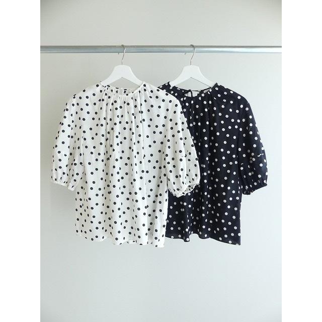 Ballsey - シトロン商品！【新品】トゥモローランド　ボールジィ　花柄ブラウス モノクロームフラワープリント ピンタックフレンチスリーブ