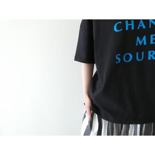 SOUFFLE BASIC 天竺サイドスリットプリントTシャツ(25S-P41D) SOUFFLE BASIC 天竺サイドスリットプリントTシャツ(25S-P41D