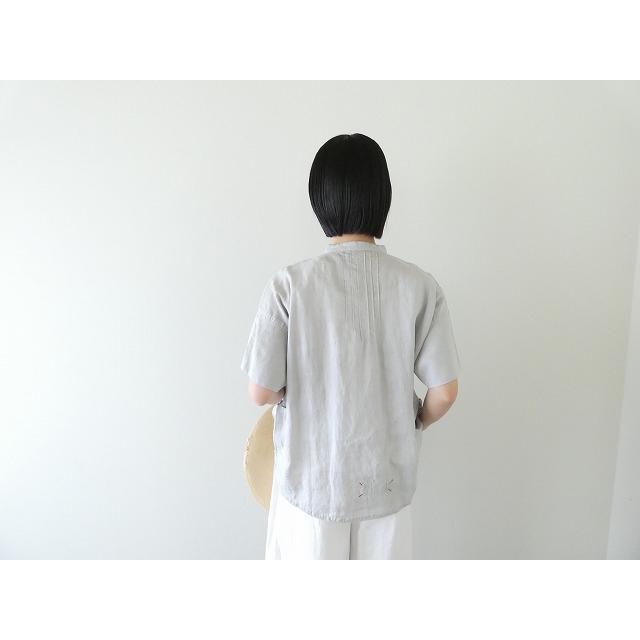 快晴堂(かいせいどう) 初秋まで着られるリネン 半袖スタンド背タック
