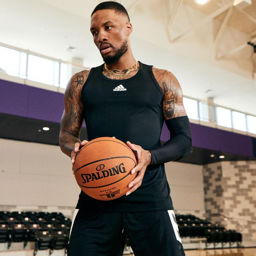 SPALDING（スポルディング） 公式 オフィシャル レザー ゲームボール