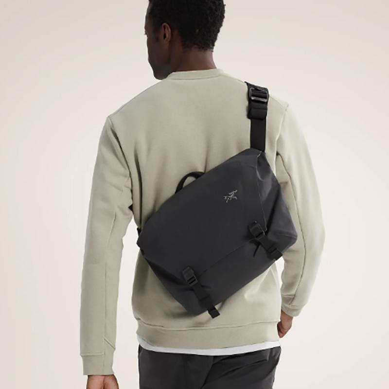 ARC'TERYX（アークテリクス） グランビル10 クーリエバッグ GRANVILLE