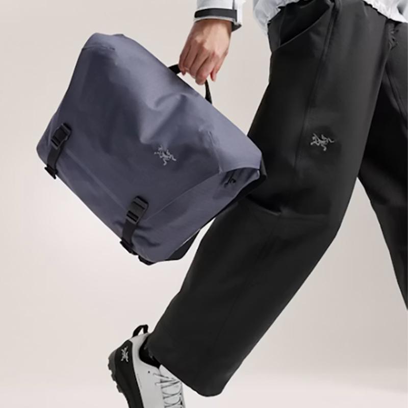 ARC'TERYX（アークテリクス） グランビル10 クーリエバッグ GRANVILLE
