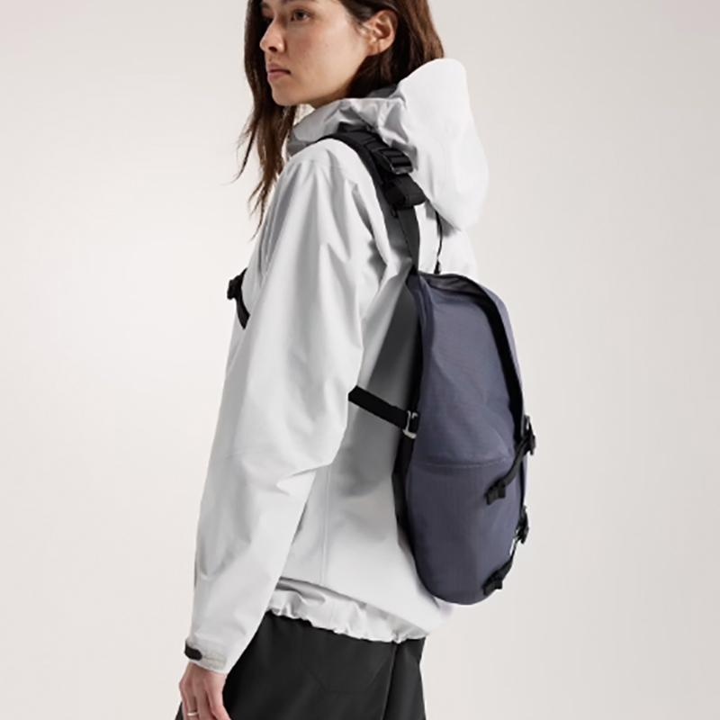 ARC'TERYX（アークテリクス） グランビル10 クーリエバッグ GRANVILLE