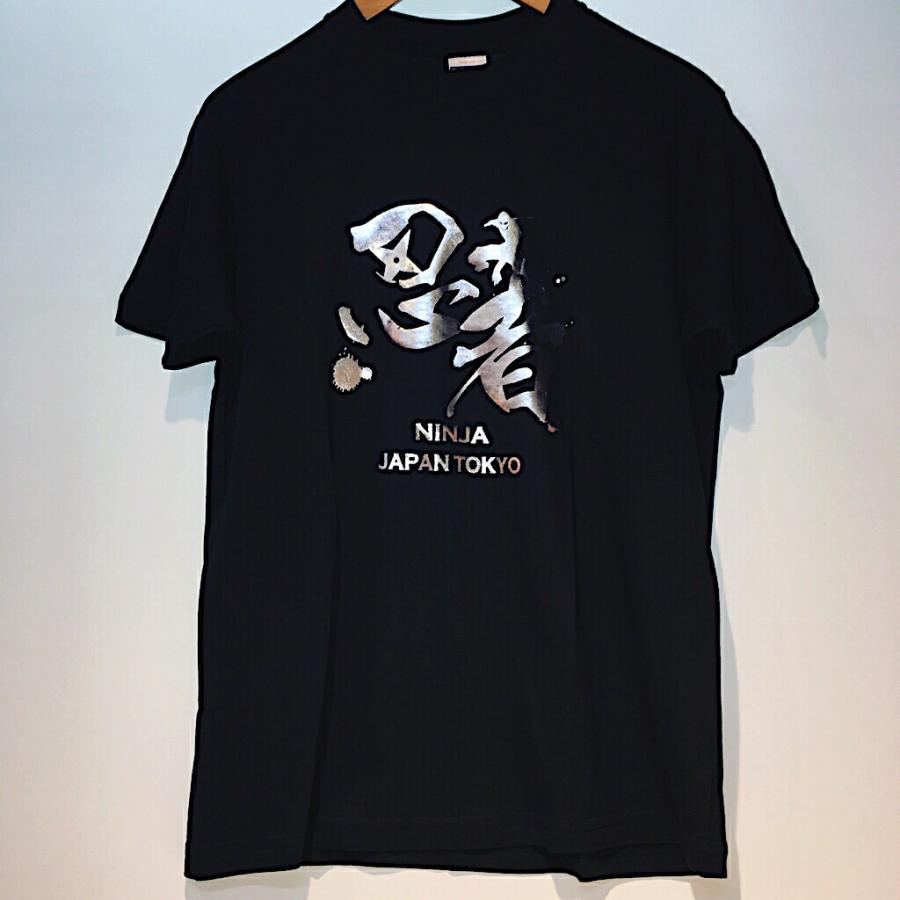 忍者 銀箔 Tシャツ 東京 日本 TOKYO JAPAN 外国人人気 お土産 忍者 銀箔 Tシャツ 東京 日本 TOKYO JAPAN 外国人人気 お土産