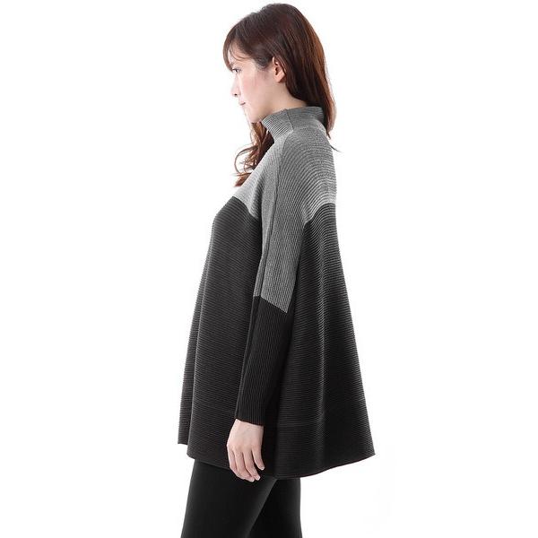 SPECCHIO（スペッチオ） シャトルプリーツ バイカラー ハイネック