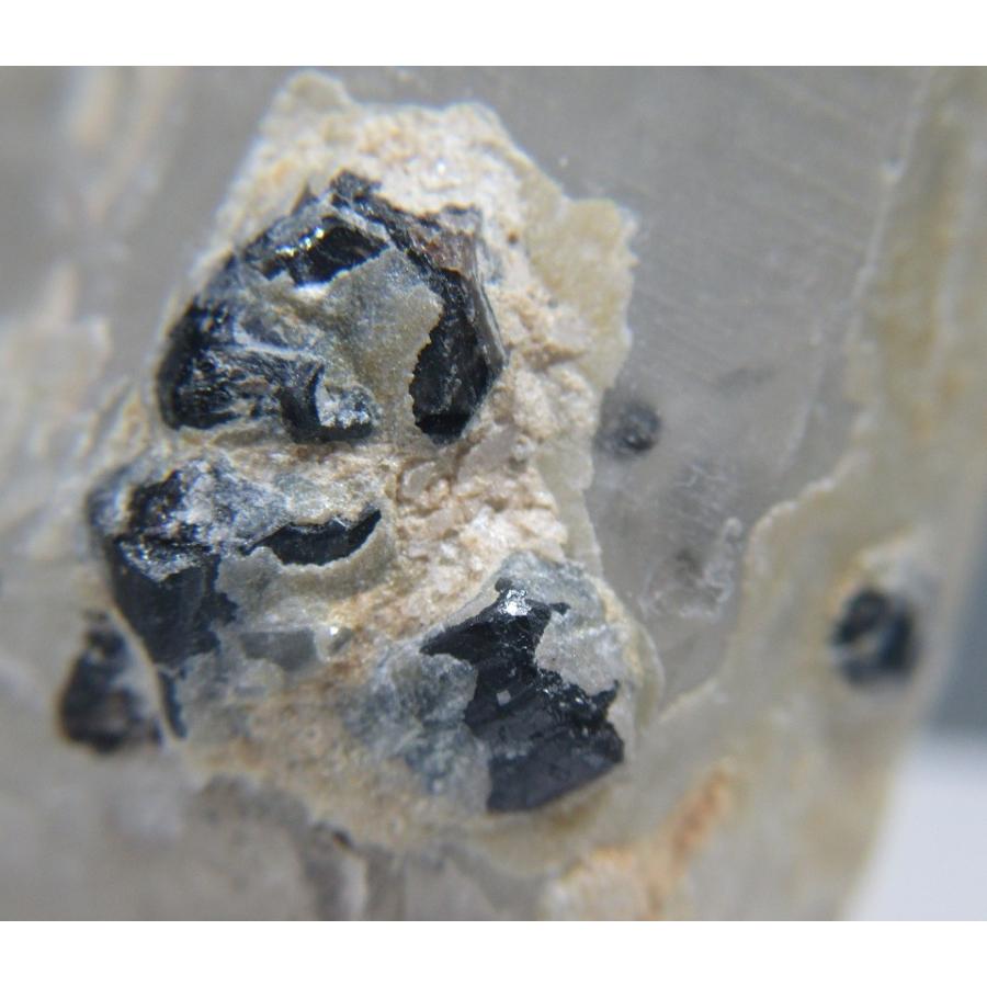 錫石（九連晶）　希少産地　鉱物標本 ポルトガル産 錫石 | 鉱物標本,その他の鉱物 | ほたるみねらる