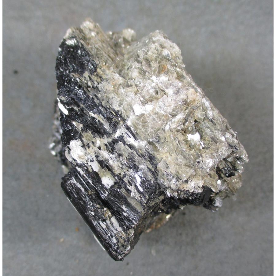 Schorl 鉄電気石 福島県和久鉱山13 a13 ラピス 通販 Yahoo ショッピング