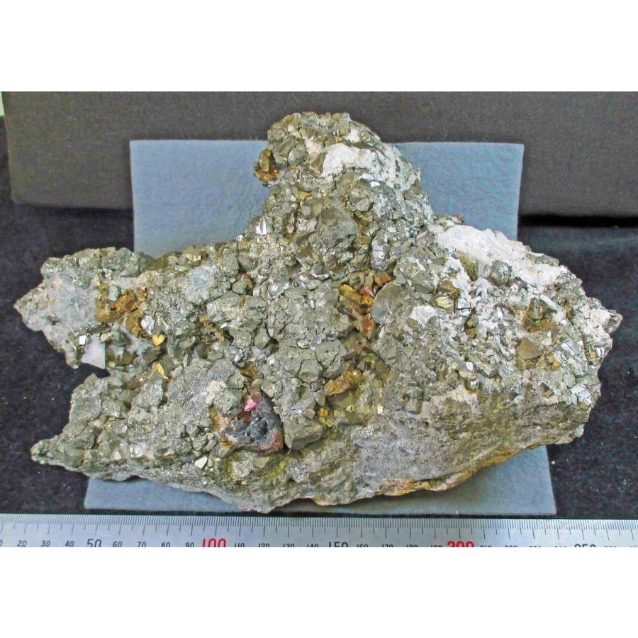 PYRITE(黄鉄鉱・重晶石・黄銅鉱)秋田県尾去沢鉱山blapiz-0536 PYRITE(黄鉄鉱・重晶石・黄銅鉱)秋田県尾去沢鉱山blapiz-0536