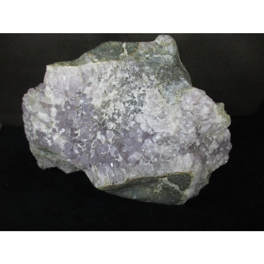 送料込み 神聖 紫水晶 塊 台付 山梨県水晶峠産 松茸紫水晶 (Scepter Amethyst / Japan) - 鉱物標本