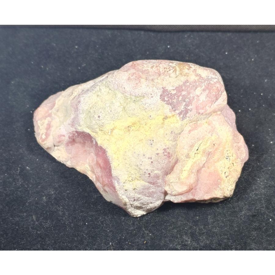 RHODOCHROSITE(菱マンガン鉱)北海道稲倉石鉱山27040 : ラピス - 通販