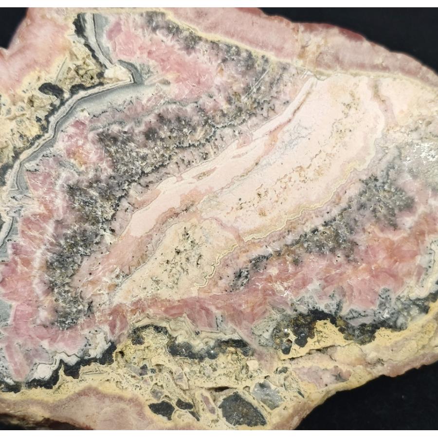 RHODOCHROSITE(菱マンガン鉱)北海道稲倉石鉱山27040 : ラピス - 通販