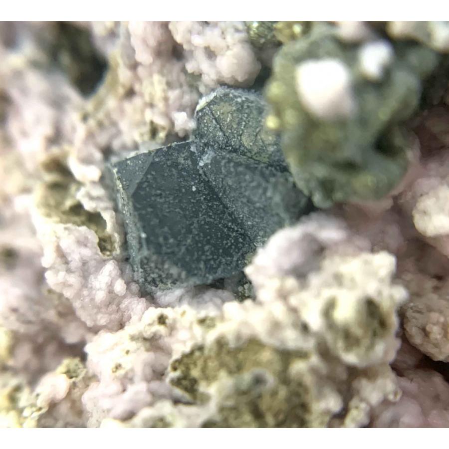 RHODOCHROSITE(菱マンガン鉱)青森県尾太鉱山098 : ラピス - 通販 RHODOCHROSITE(菱マンガン鉱)青森県尾太鉱山098 : ラピス - 通販