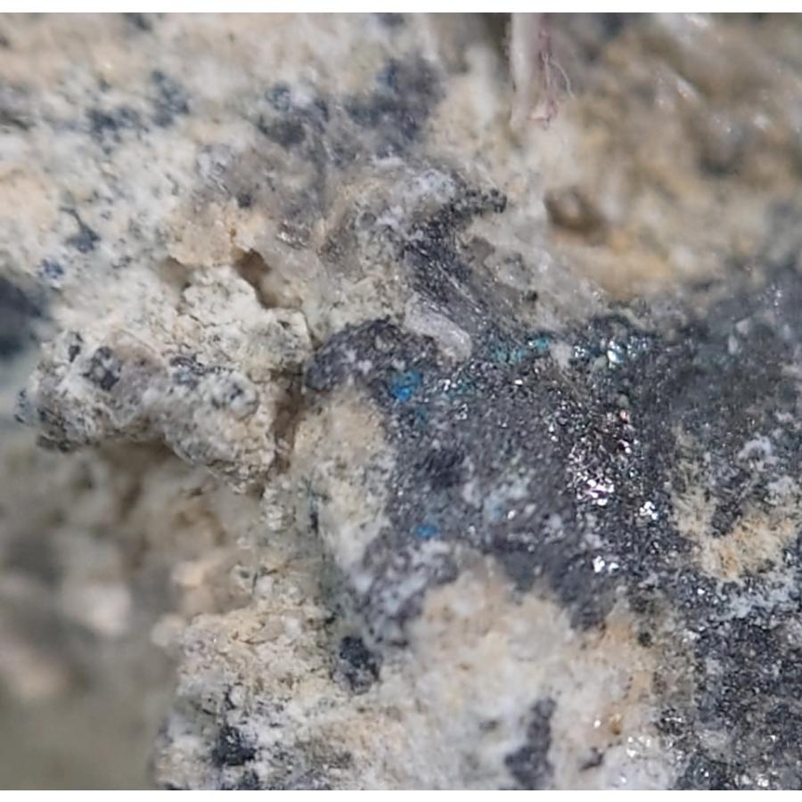 JACQUSEDIETRICHITE(ジャクスデートリッヒ石)岡山県布賀鉱山066