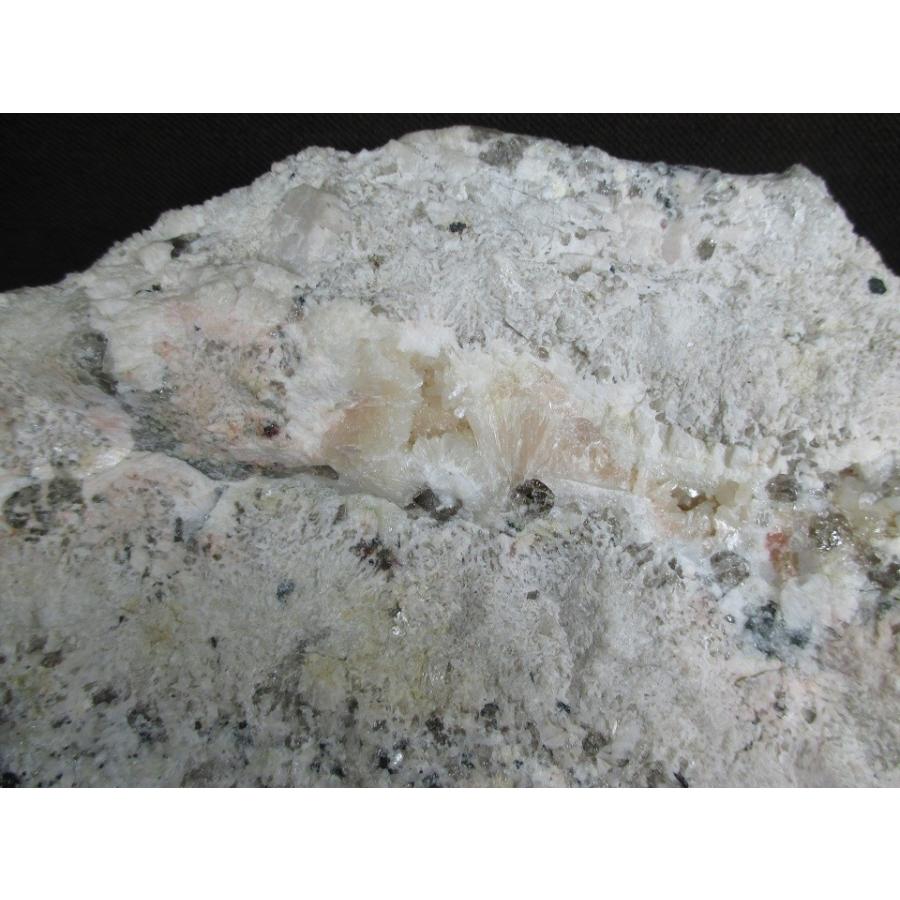 STILBITE(束沸石)岡山県内田3480 : ラピス - 通販 - Yahoo!ショッピング