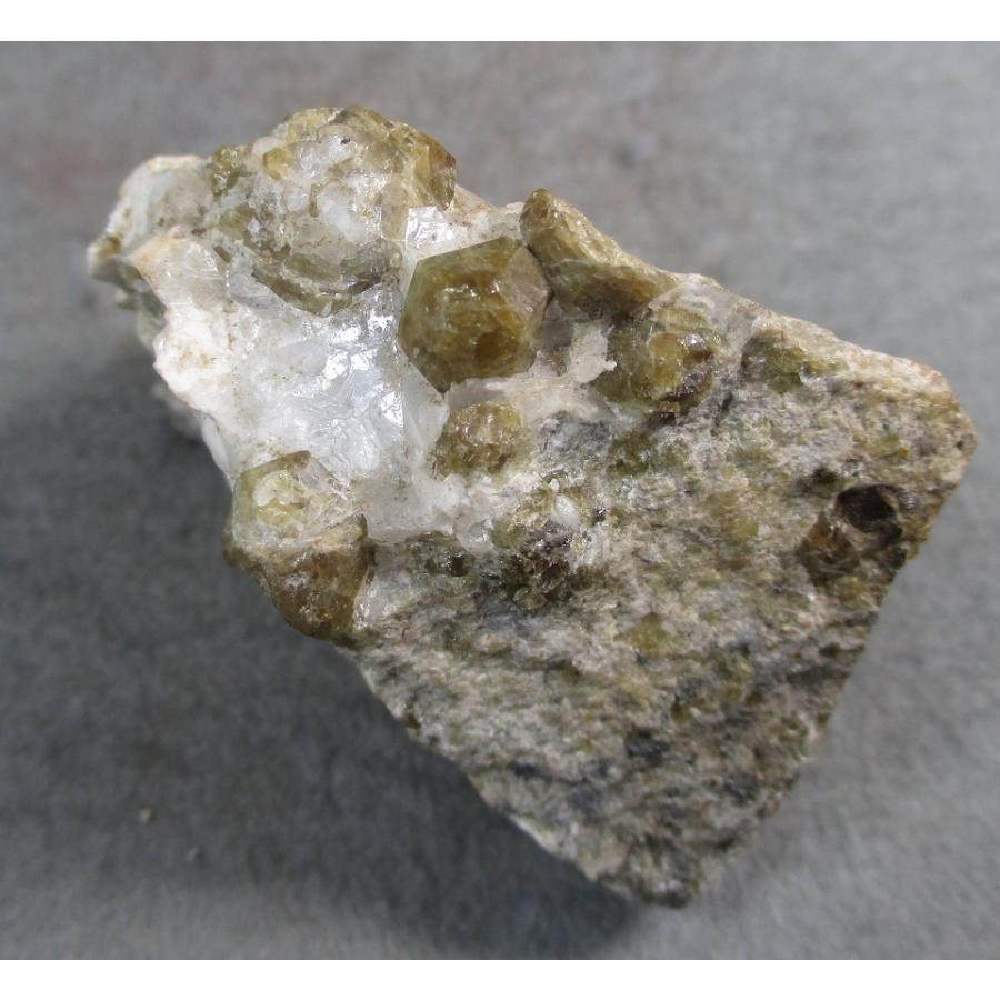 VESUVIANITE(ベスブ石)埼玉県秩父鉱山6150 : ラピス - 通販 - Yahoo