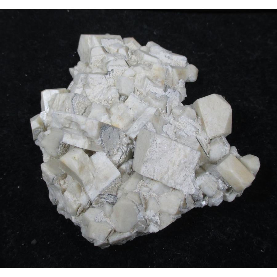 岐阜県中津川市旧蛭川村産 カリ長石双晶 曹長石 錫石付き Potassium feldspar(カリ長石：マネバッハ式双晶)岐阜県蛭川田原6690