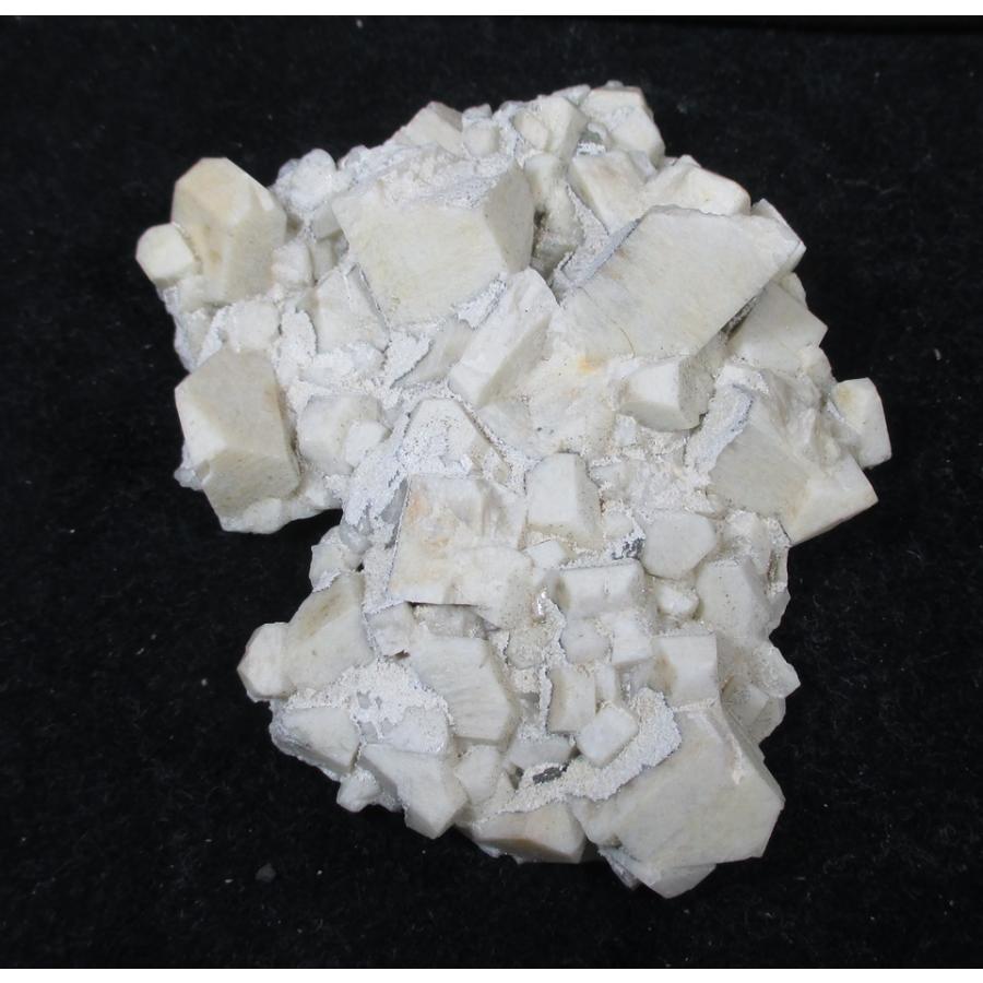Potassium feldspar(カリ長石：マネバッハ式双晶)岐阜県蛭川田原6690