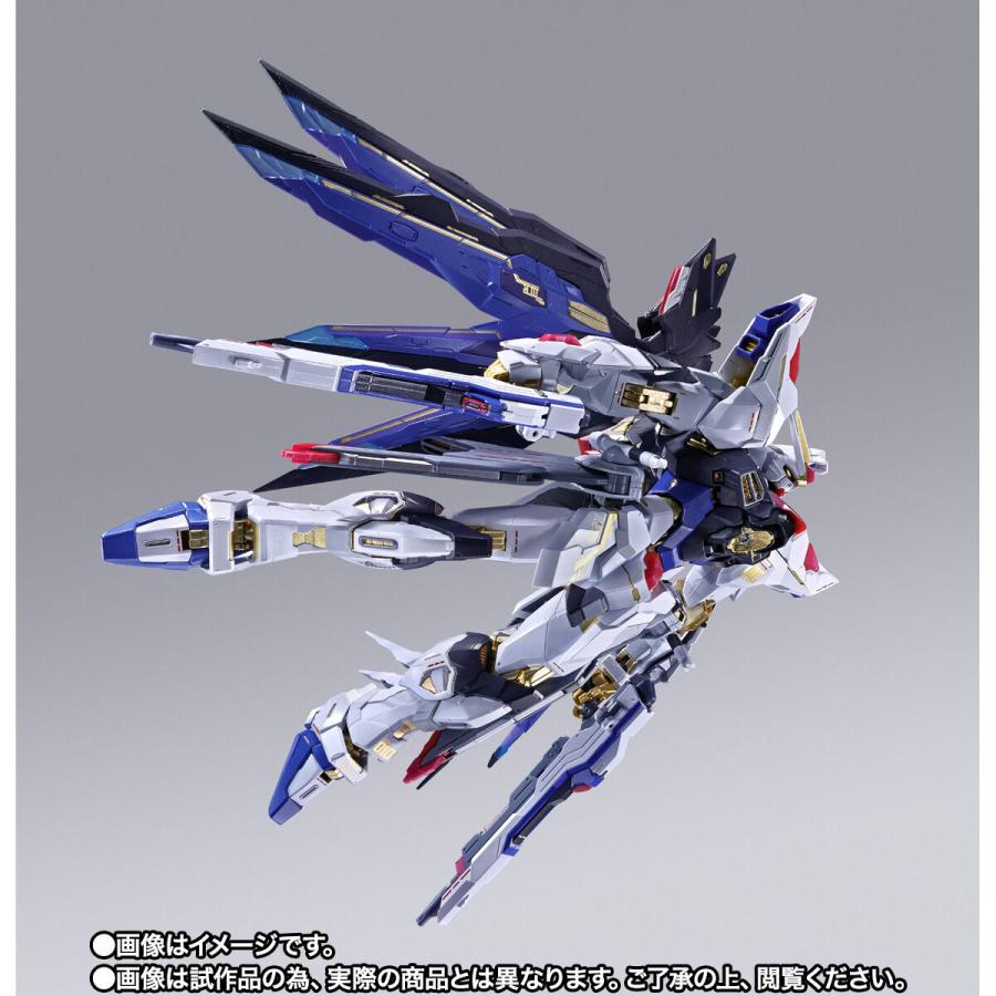 BANDAI（バンダイ） 【新品】1週間以内発送 METAL BUILD ストライク