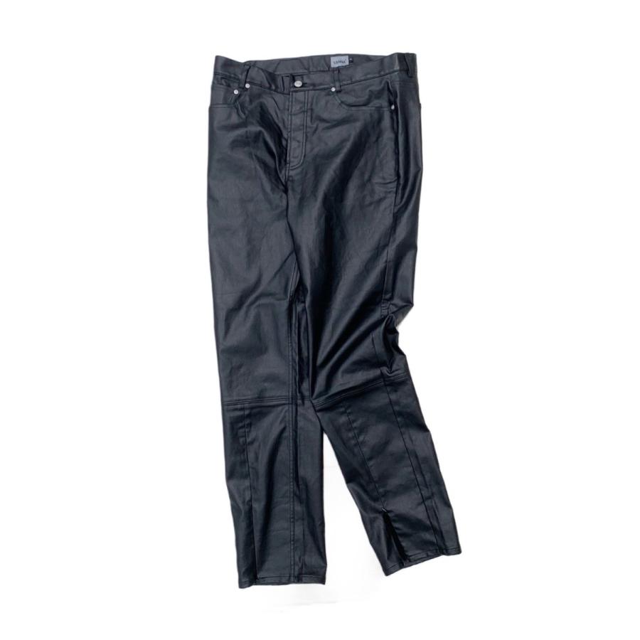 WANNA(ワナ)】ECO LEATHER“CULT TRUE” Front flared pants WANNA(ワナ)】ECO LEATHER“CULT TRUE” Front flared pants