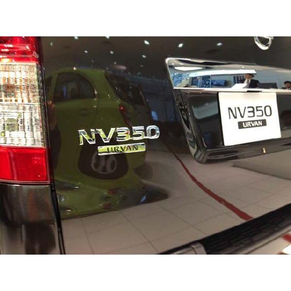 日産 NV350キャラバン 海外仕様純正パーツ リアエンブレム NV350 URVAN