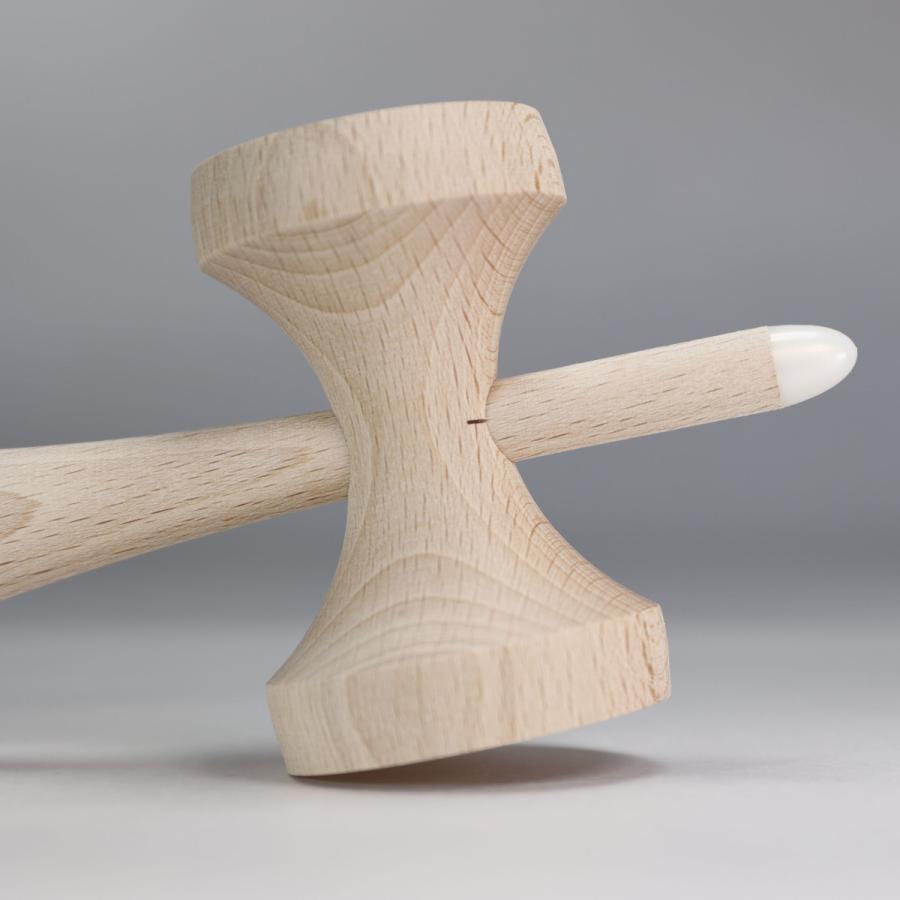 カラフルなラインナップが特徴の高性能けん玉 【MUGEN MUSOU