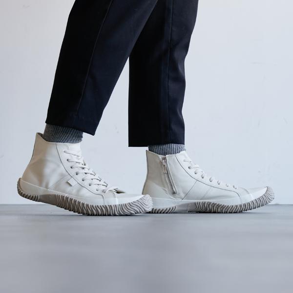 美品✨スピングルムーブ スニーカー アイボリー 白系 spingle move SPINGLE スピングルムーブ MOVE スニーカー SPM-443 アイボリー