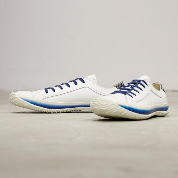 SPINGLE MOVE (スピングルムーヴ) SPM-108 White/Navy ホワイト
