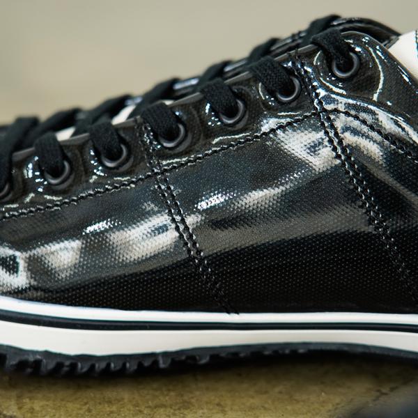 SPINGLE MOVE (スピングルムーヴ) SPM-1019 Black/White ブラック