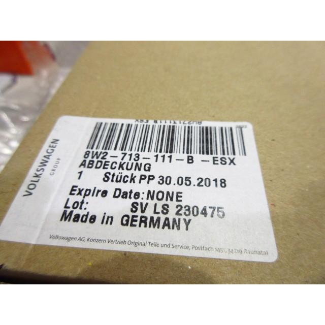 AUDI純正 S4(8W)/S5(F5)仕様 A4/A5 シフトゲートパネル 【GENUINE