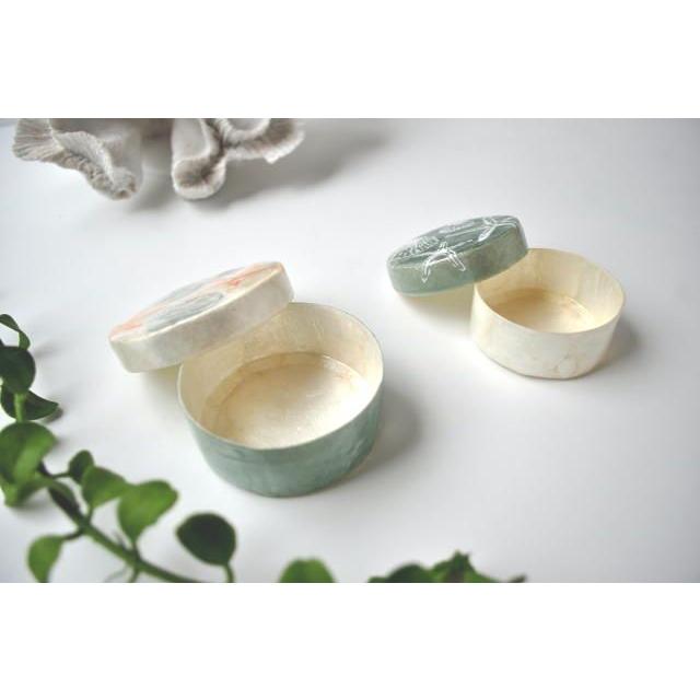 カピスシェル小物入れ 大小2個セット ふた付き スターフィッシュ＆シェル柄 おしゃれ インテリア ギフト 西海岸 コースタルリビング |  | 02