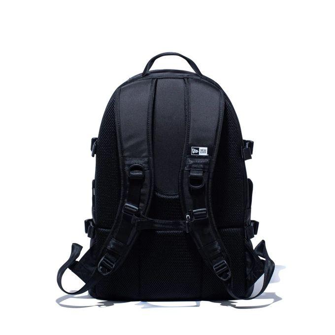 ニューエラ NEW ERA メンズ レディース スポーツ バッグ バックパック リュック CARRIER PACK 1680D BLK 251 14521349 【2025SS】の画像