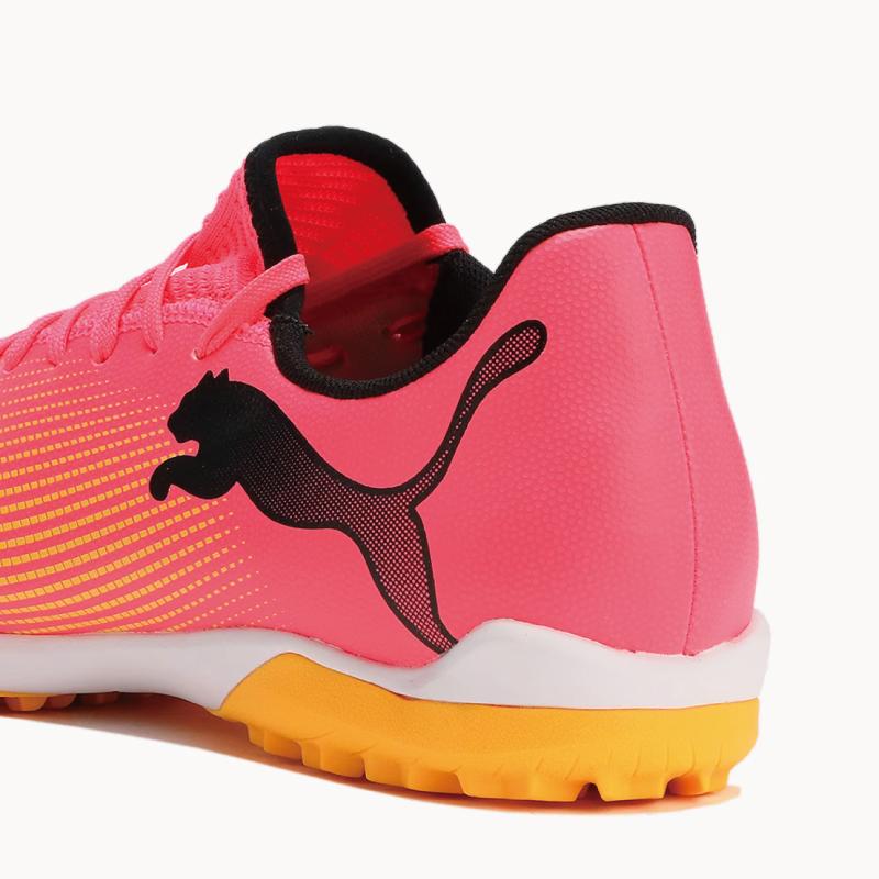 PUMA (27%OFF)PUMA/プーマ フューチャー 7 プレイ TT +Mid JR PUMA (27%OFF)PUMA/プーマ フューチャー 7 プレイ TT +Mid JR