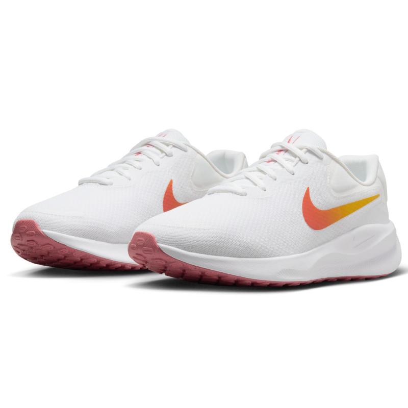 値下げ新品　箱付き　Nike

Air Max Bella TR 3 スニーカー NIKE（ナイキ） ランニングシューズ レディース フレックス