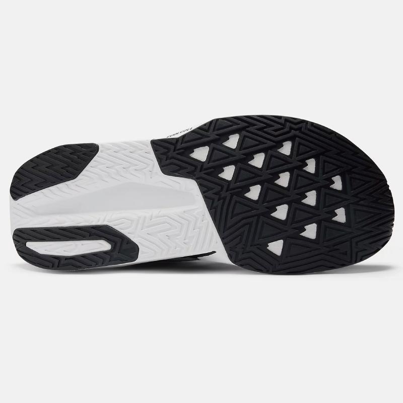 New Balance（ニューバランス） フューエルセル レベル v5（MFCXLO5 2E