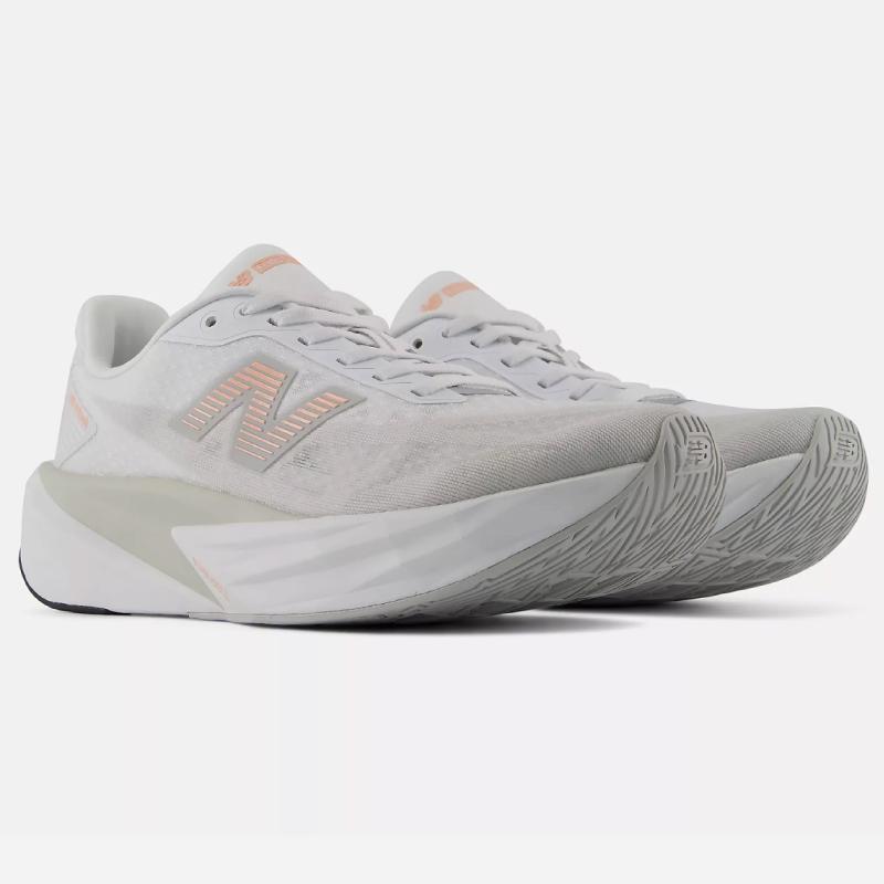 New Balance（ニューバランス） ウィメンズ フューエルセル レベル v5