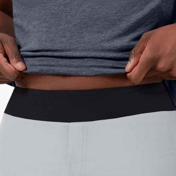 On オン ランニングパンツ ライトウエイトショーツ Lightweight Shorts 125.00301M Glacier/Black|sports-diary|06