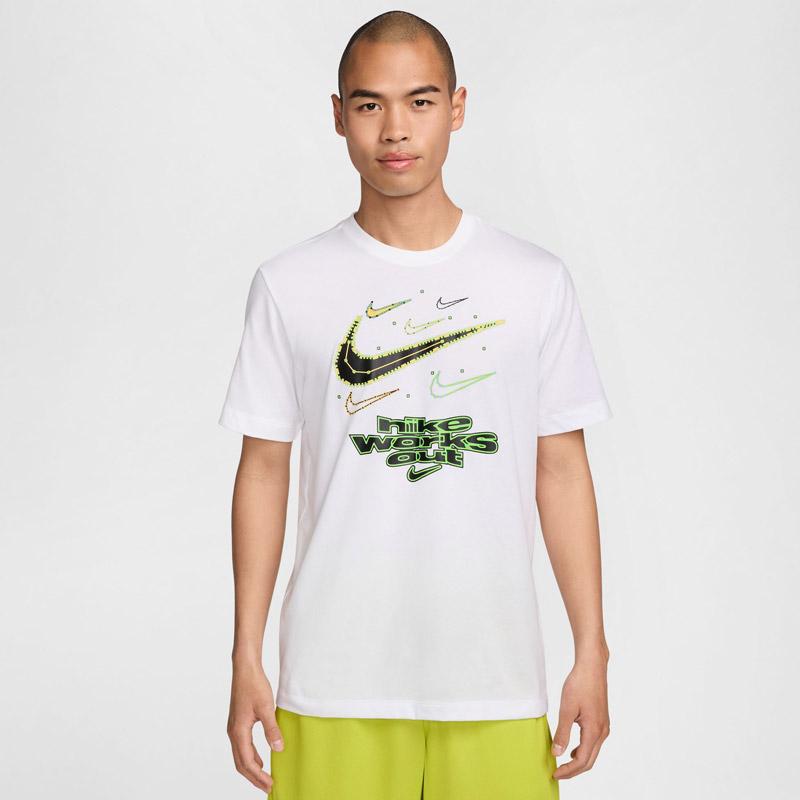 NIKE（ナイキ） nike Tシャツ メンズ 半袖 カジュアル スポーツ ロゴ