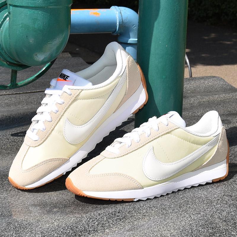 NIKE（ナイキ） レディース スニーカー カジュアル シューズ