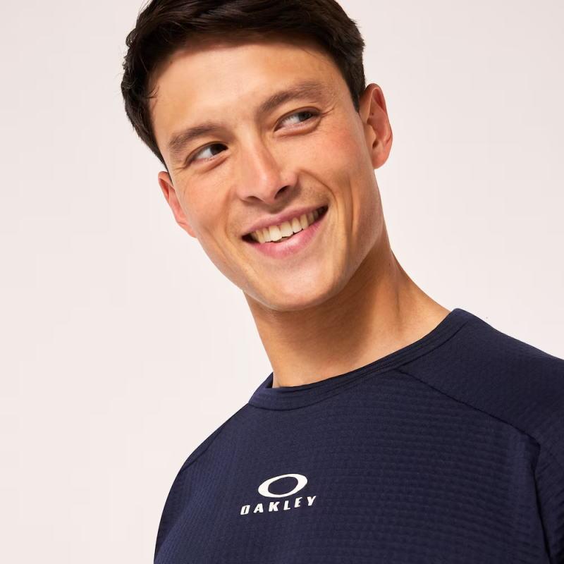 OAKLEY（オークリー） Tシャツ メンズ トレーニングウェア シャツ 長袖